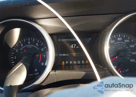 2022 Ford Mustang Ecoboost Premium z USA, uszkodzony, nr VIN 1FATP8UH7N5119705